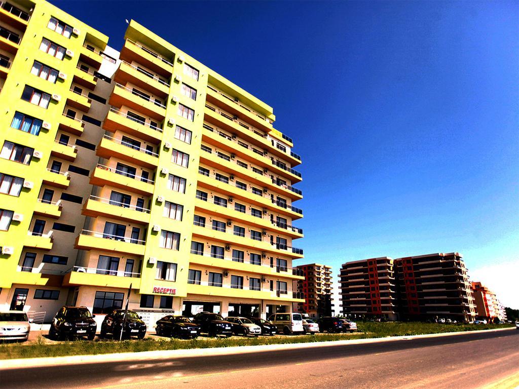 Gh Summerland Mamaia Aparthotel Exterior photo